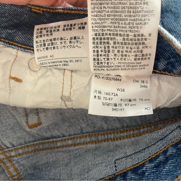 Levis 501 Denim shorts size 28 - Picture 3 of 3